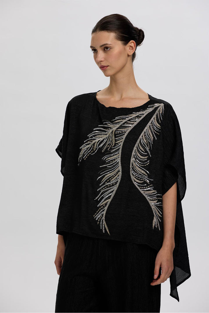 Anaya Short Sleeve Handmade Beading Set