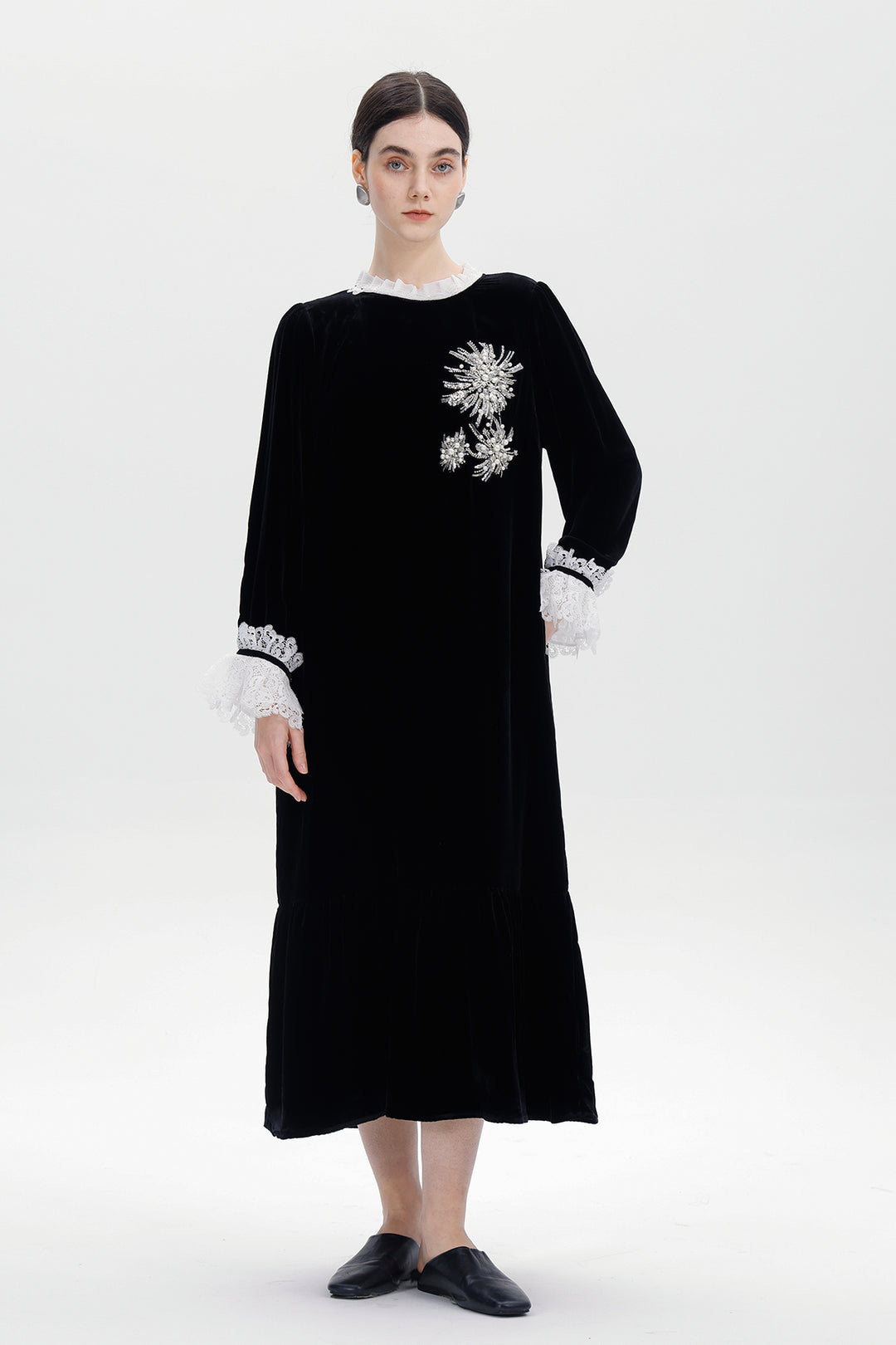 Valentina Beaded Bloom Velvet Dress