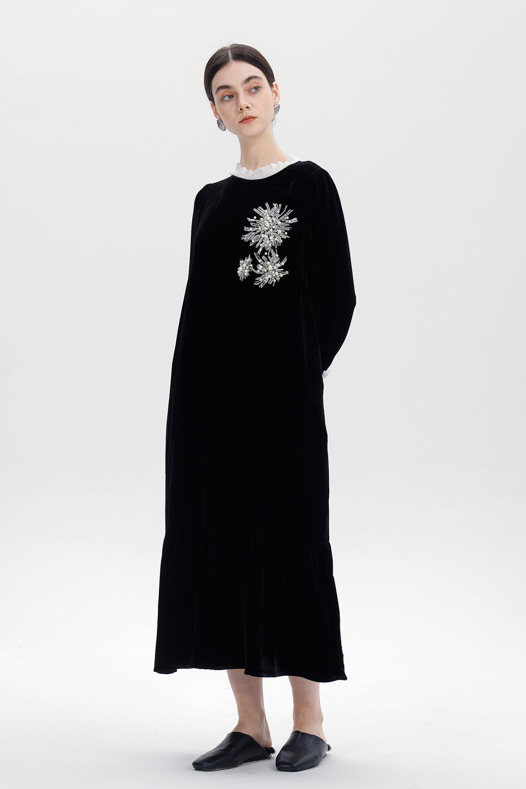 Valentina Beaded Bloom Velvet Dress