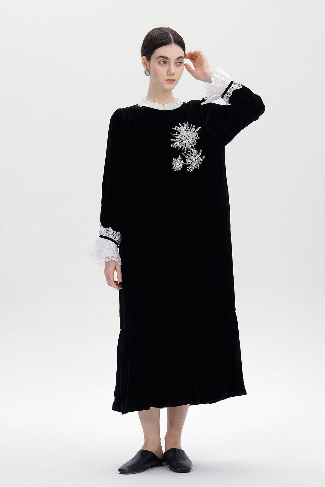 Valentina Beaded Bloom Velvet Dress