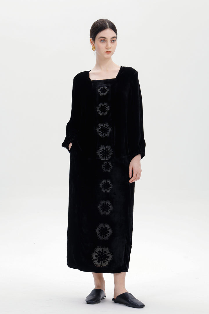 Soma Silk Velvet Embroidered Set