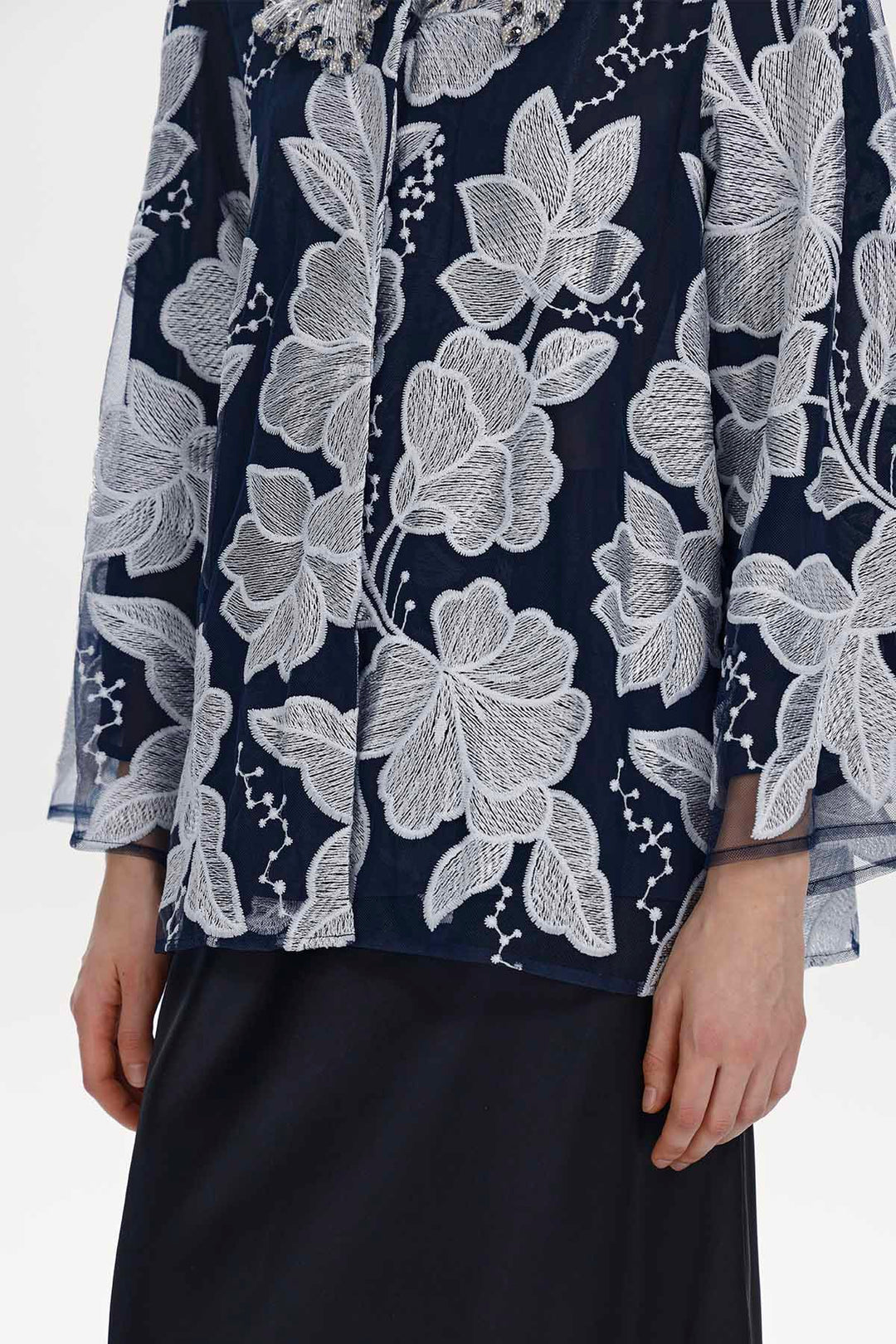Maristela Beaded Floral Blouse