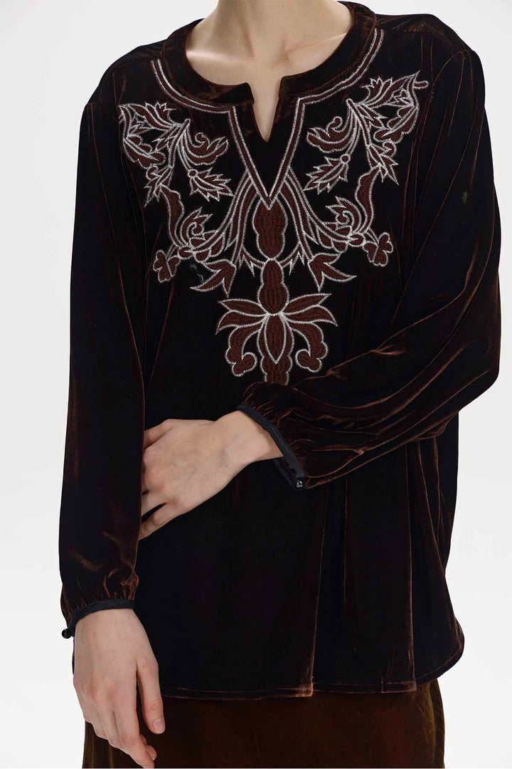 Elvira Embroidered Top
