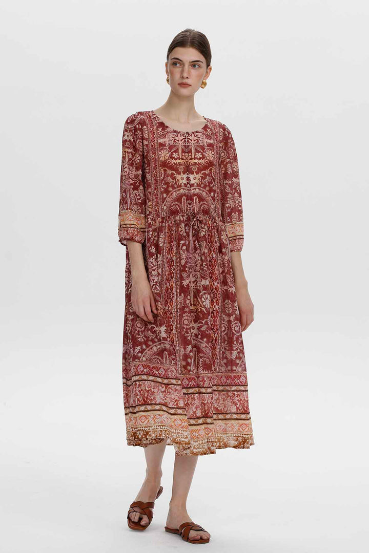 Ethnisches Seidenkleid von Florence