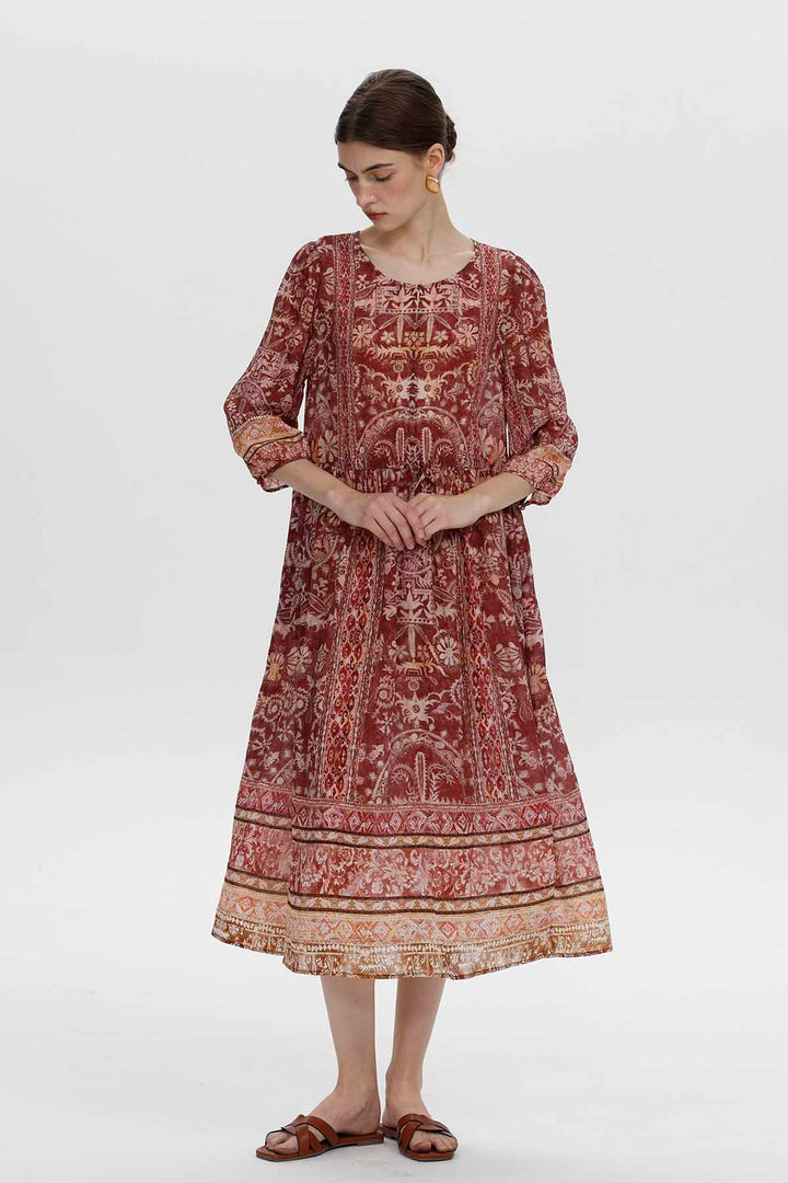Ethnisches Seidenkleid von Florence