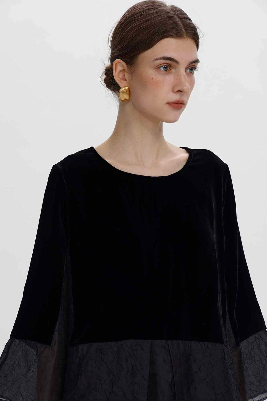 Chou Velvet Spliced Blouse