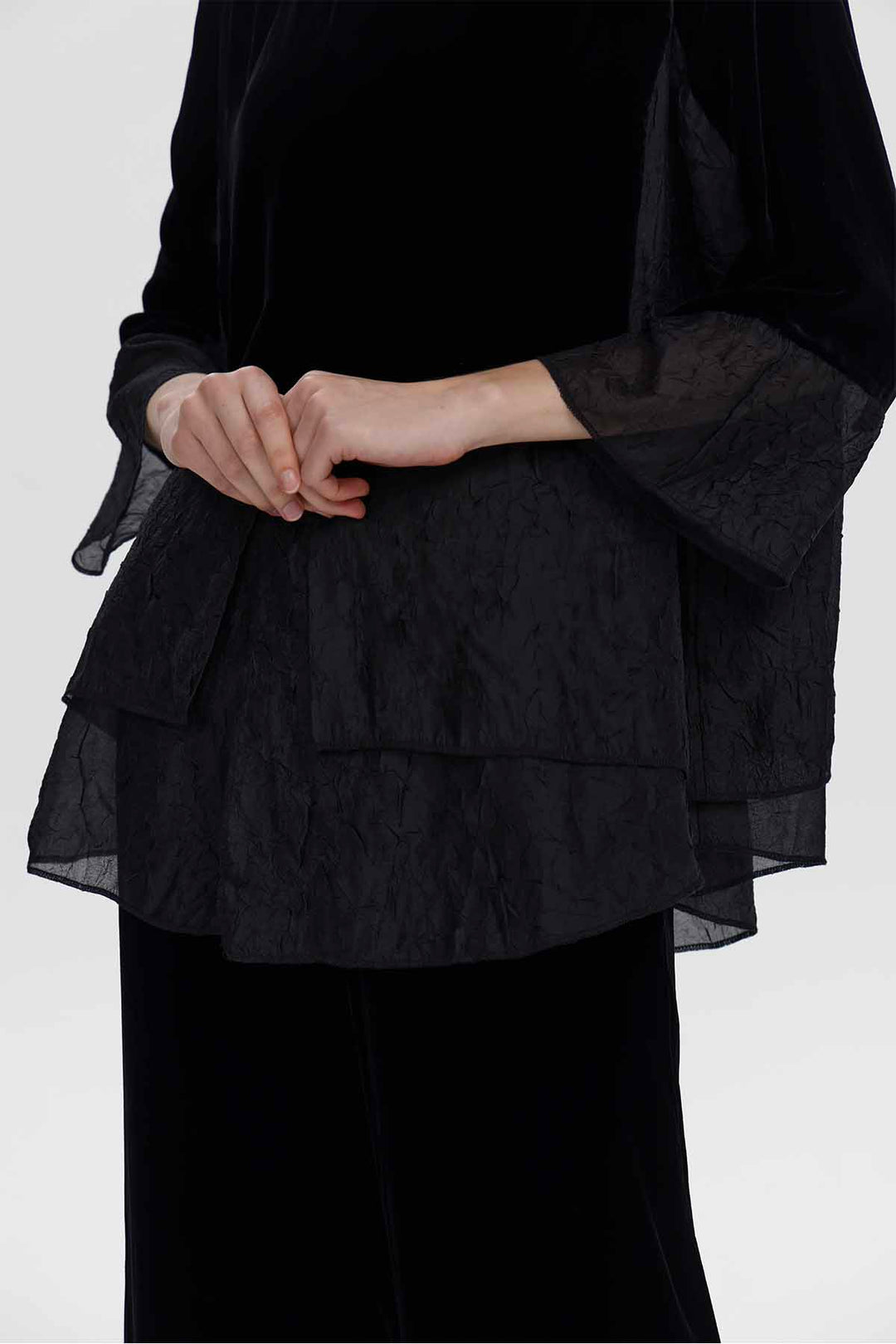 Chou Velvet Spliced Blouse