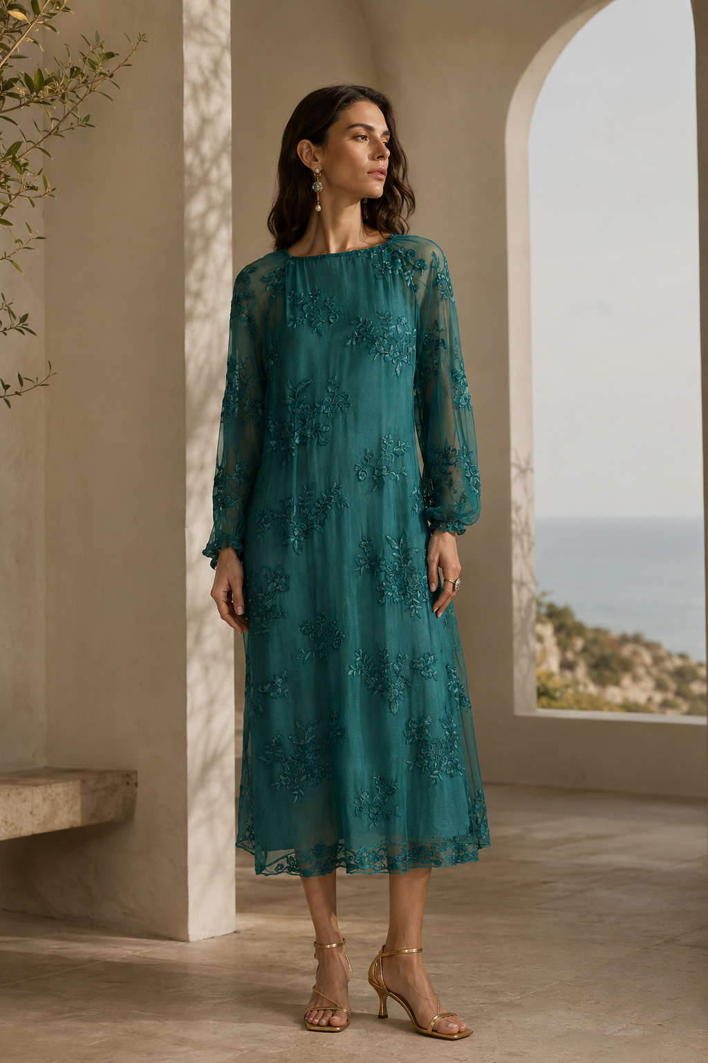 Inez floral besticktes Kleid