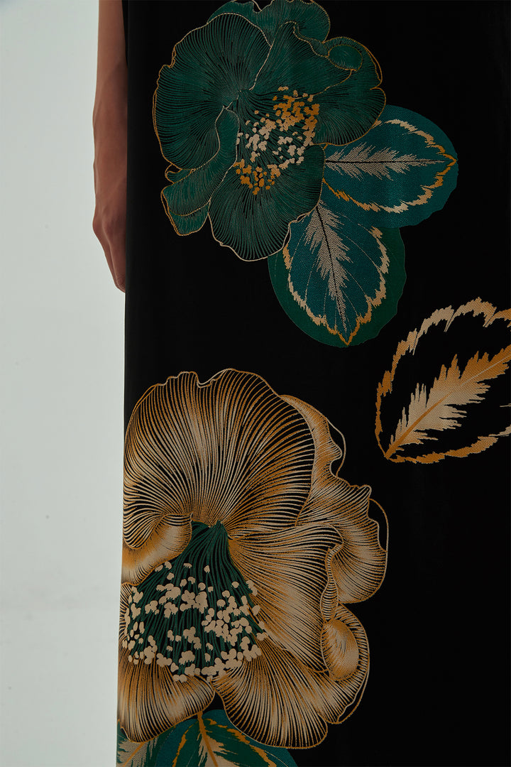 Vestido largo de seda acogedor con estampado de flores